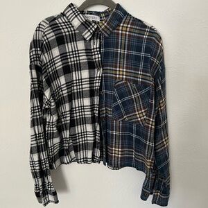 Planet Gold Two-Tone Plaid Button-Down Shirt - Black and Blue